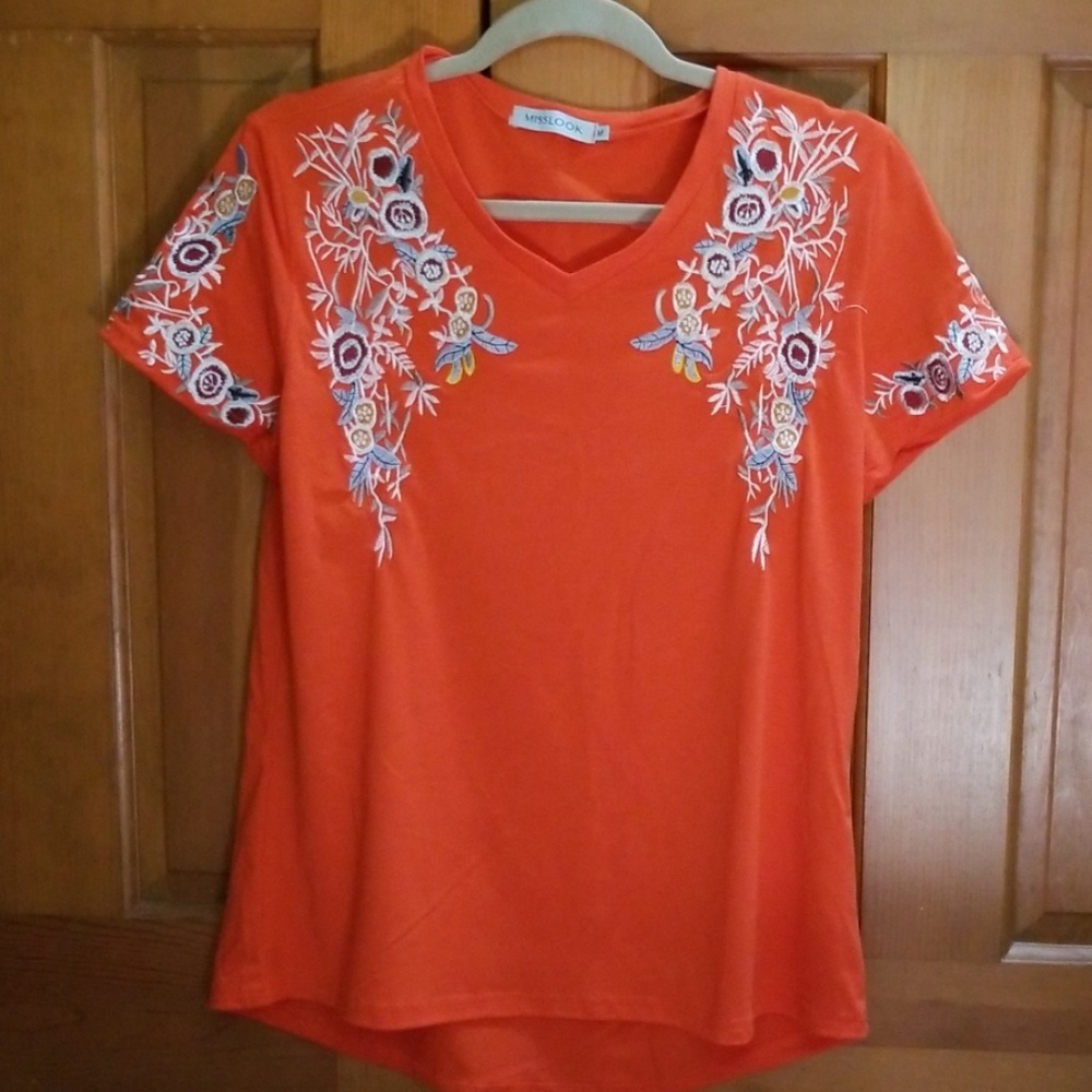 Women tops